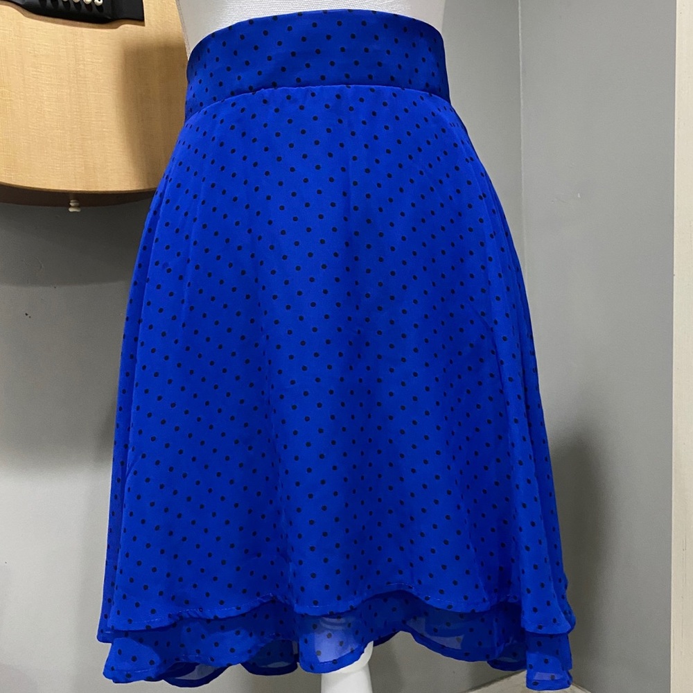 Torrid blue polka dot skirt